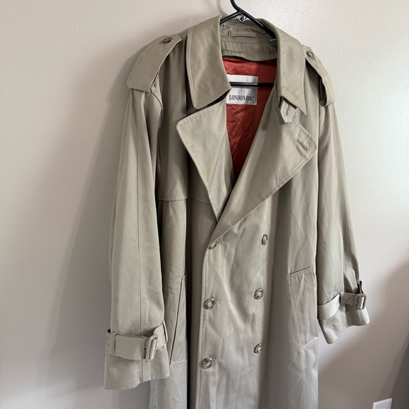LONDON FOG Khaki Double Breasted Trench Coat Removable Lining. Men’s 42 Reg - Picture 2 of 12